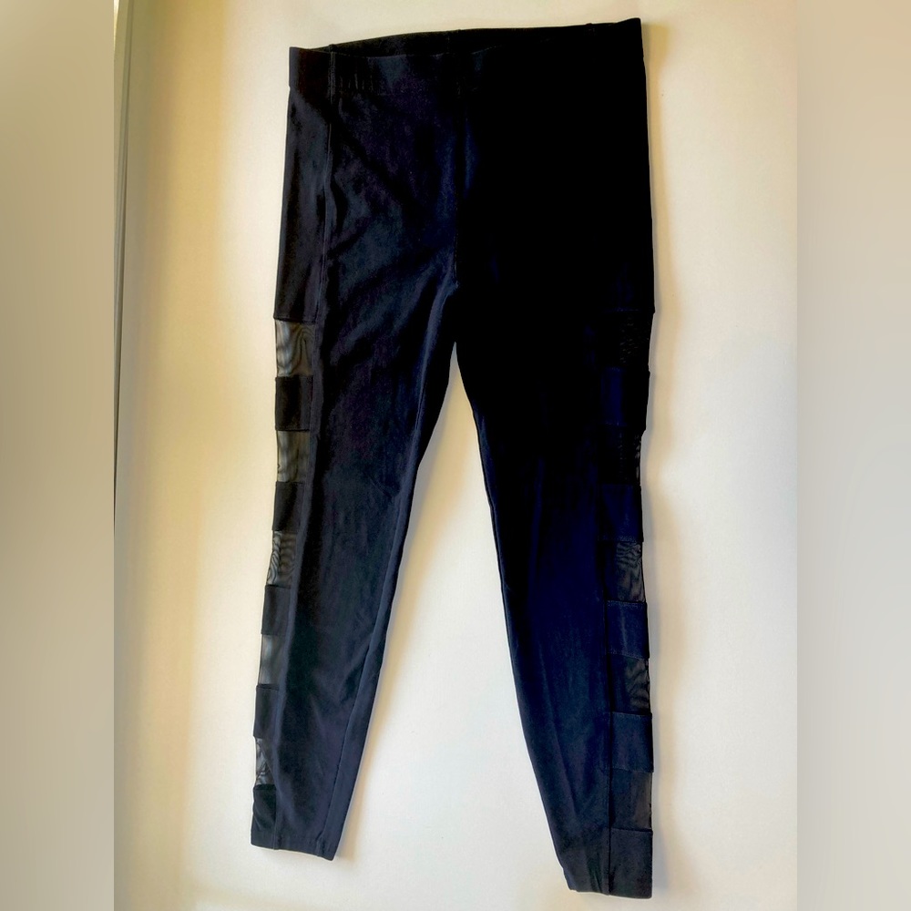 Forever 21 Leggings Tights plus size OX sheer patterned side